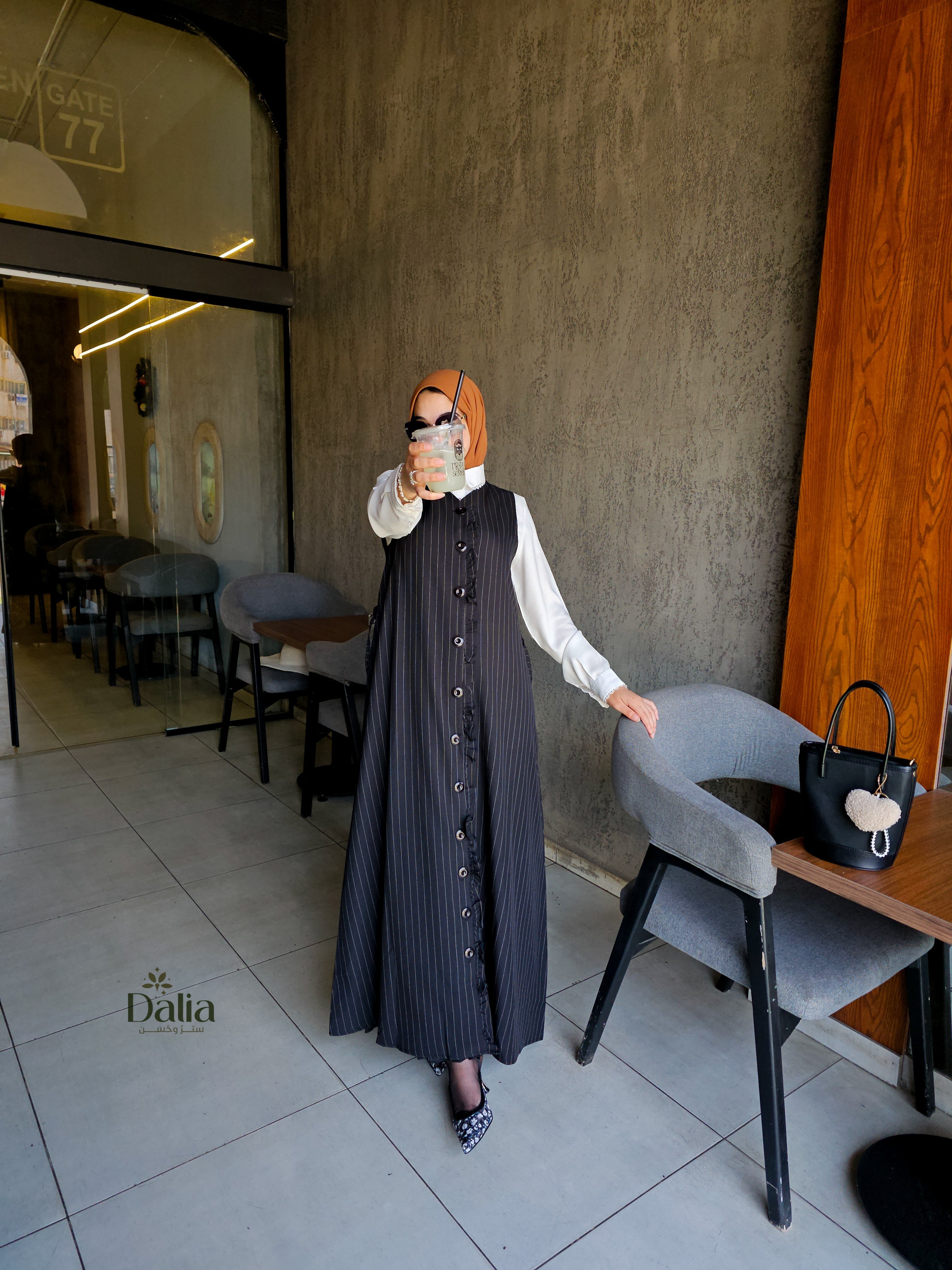 فستان "المرأة الأنيقة" - Dalia Fashion