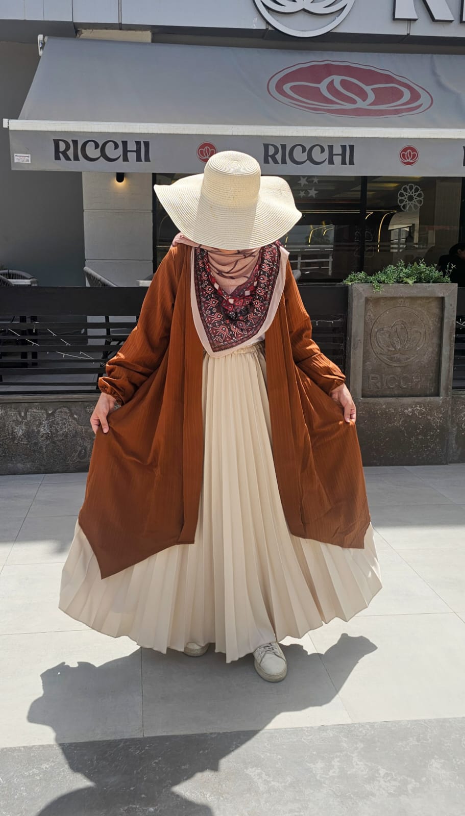 كارديجان جميلة - Dalia Fashion