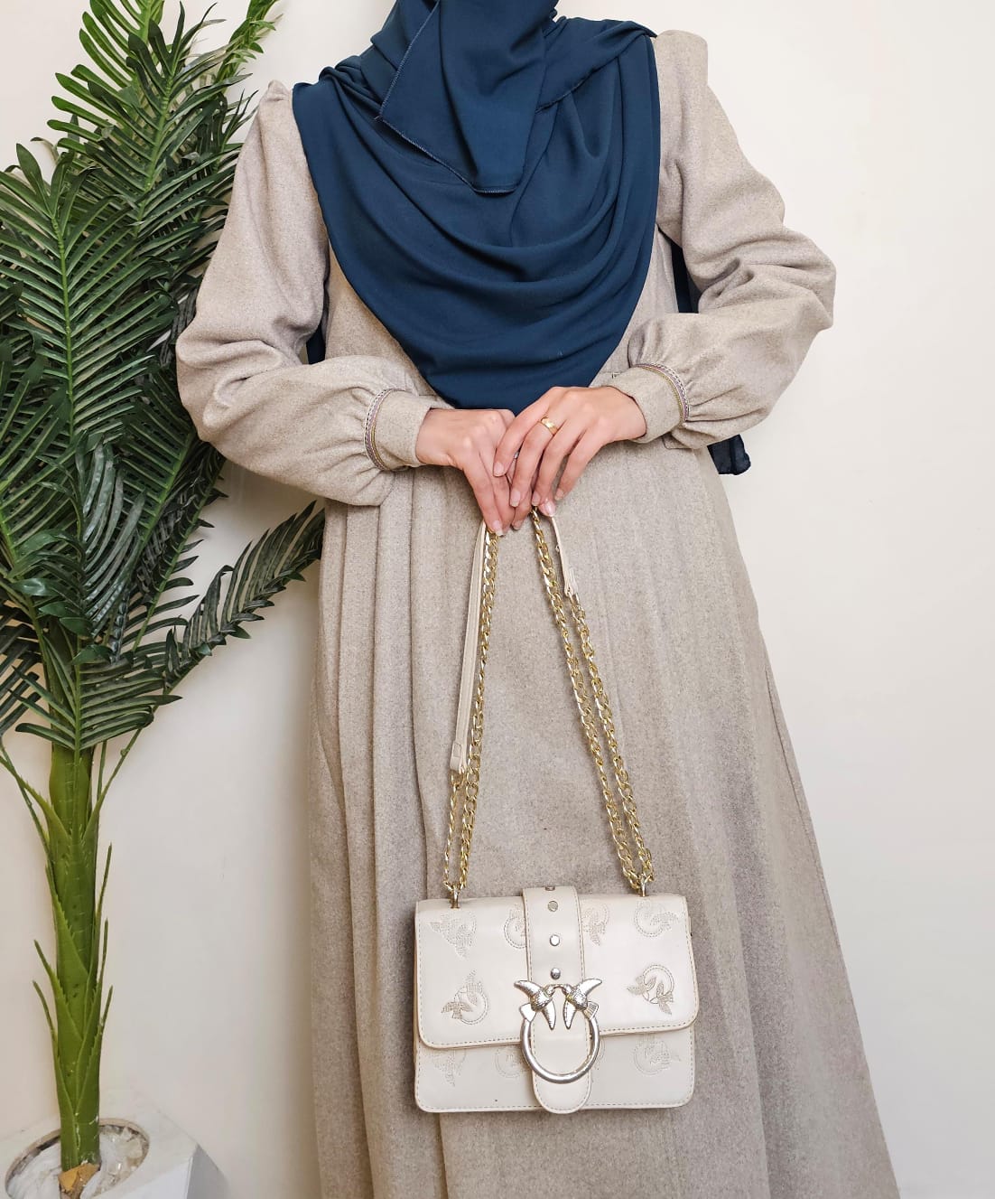 رداء القمر - Dalia Fashion